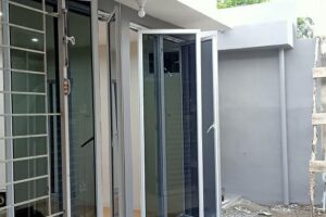 Kontraktor Terbaik Palembang – “Ide Kreatif Untuk Memaksimalkan Ruang di Bawah Tangga Anda”